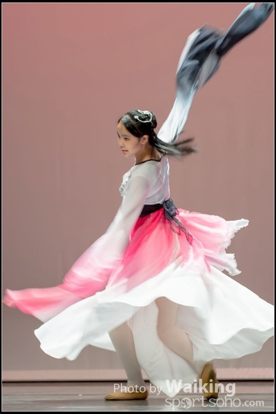 2016-10-01 Solo Dance (1st) 0680