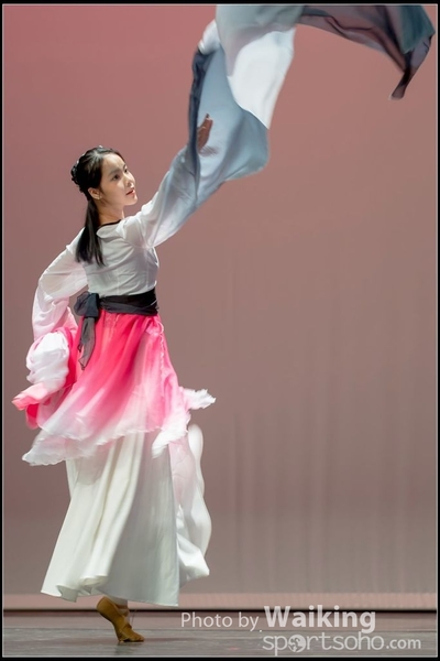 2016-10-01 Solo Dance (1st) 0681