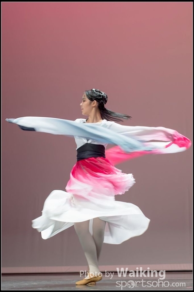 2016-10-01 Solo Dance (1st) 0686
