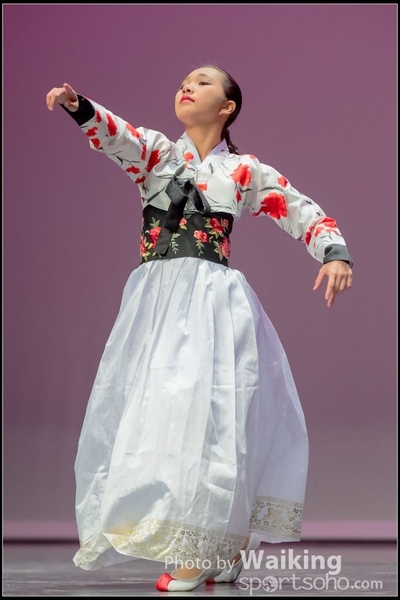 2016-10-01 Solo Dance (1st) 0781