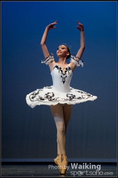 2016-10-02 Solo Dance 0519