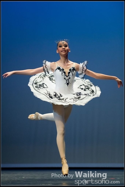 2016-10-02 Solo Dance 0524