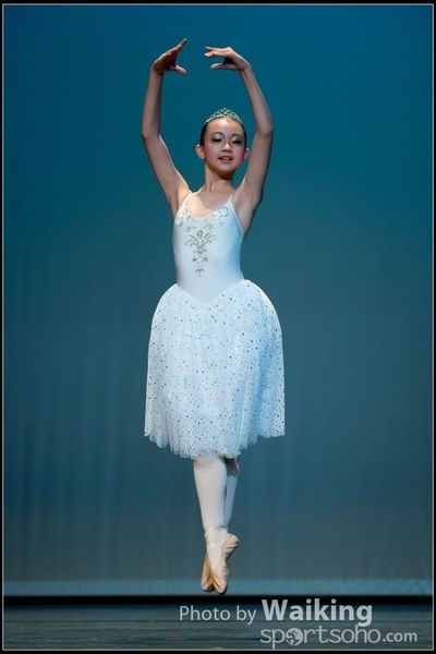 2016-10-02 Solo Dance 0529