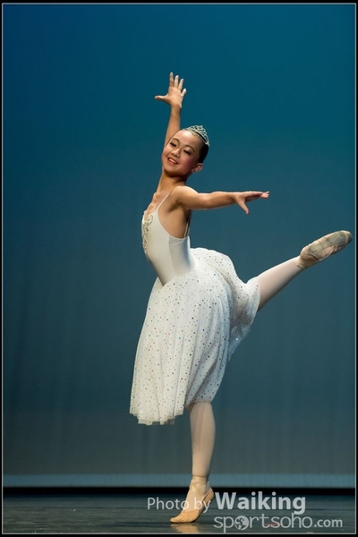 2016-10-02 Solo Dance 0530