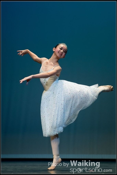 2016-10-02 Solo Dance 0531