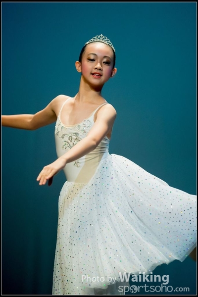 2016-10-02 Solo Dance 0532