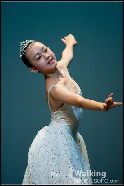 2016-10-02 Solo Dance 0535