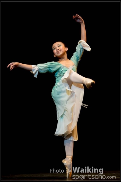 2016-10-02 Solo Dance 0546