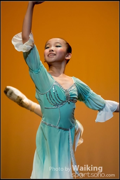 2016-10-02 Solo Dance 0549