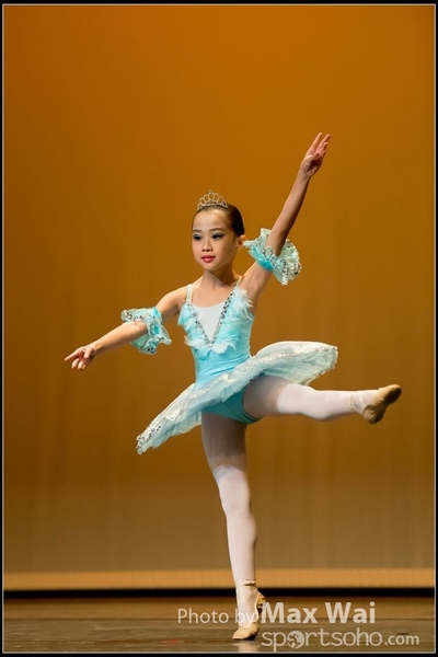 2016-10-02 Solo Dance 0116