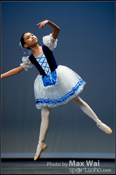 2016-10-02 Solo Dance 0208
