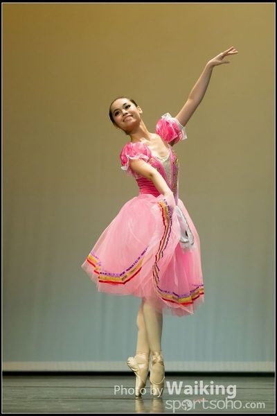 2016-10-02 Solo Dance 0691