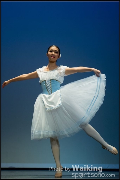2016-10-02 Solo Dance 0718