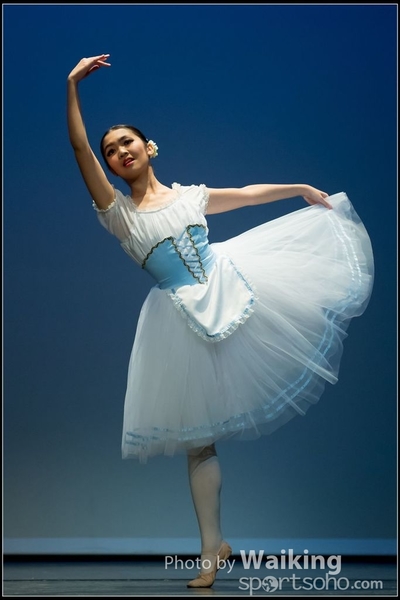 2016-10-02 Solo Dance 0719