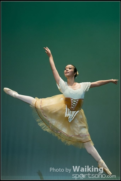 2016-10-02 Solo Dance 0745