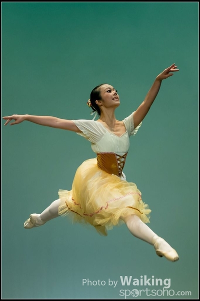 2016-10-02 Solo Dance 0753
