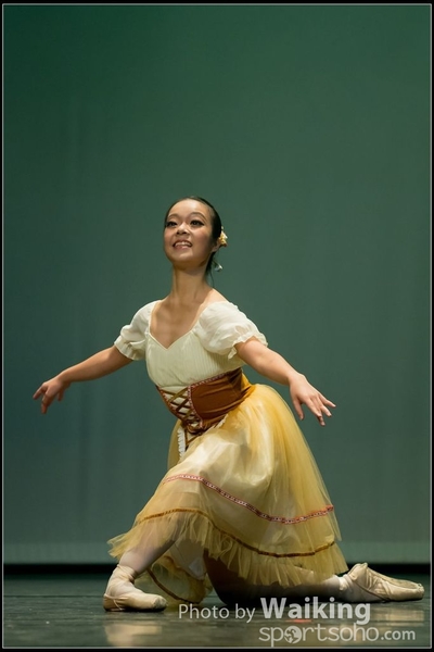 2016-10-02 Solo Dance 0755