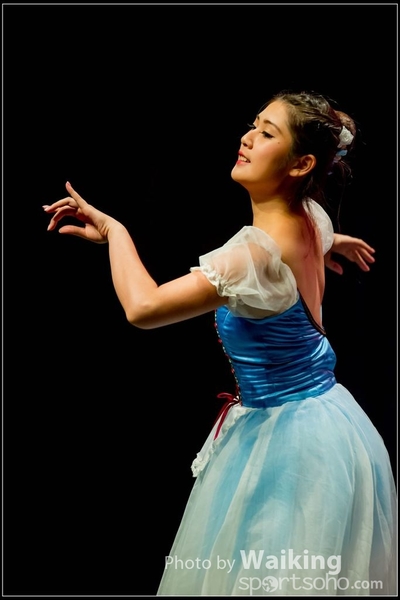 2016-10-02 Solo Dance 0758