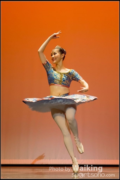 2016-10-02 Solo Dance 0770