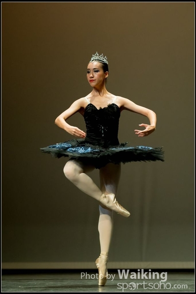 2016-10-02 Solo Dance 0772