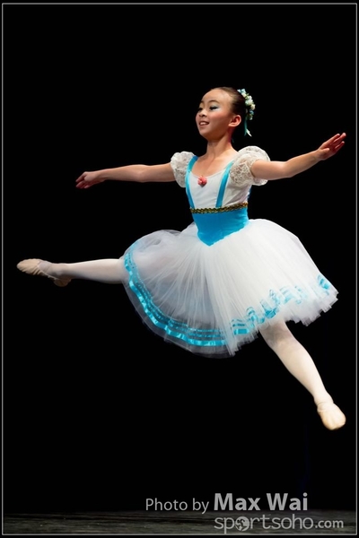 2016-10-02 Solo Dance 0323