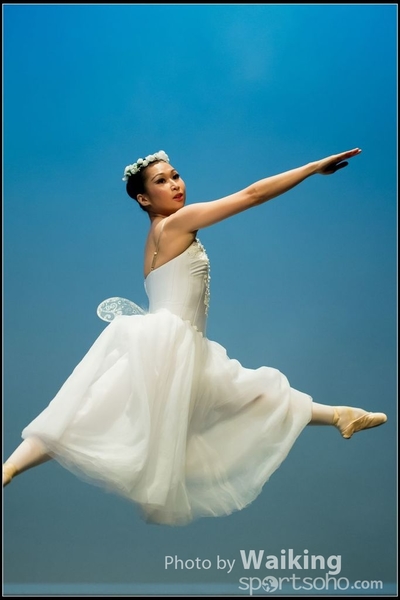 2016-10-02 Solo Dance 0811