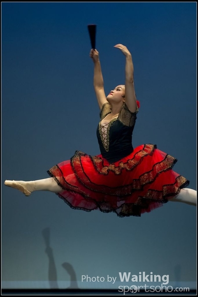 2016-10-02 Solo Dance 0813