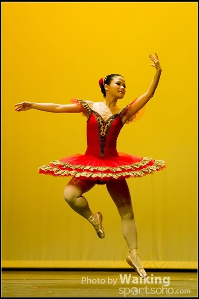 2016-10-02 Solo Dance 0822