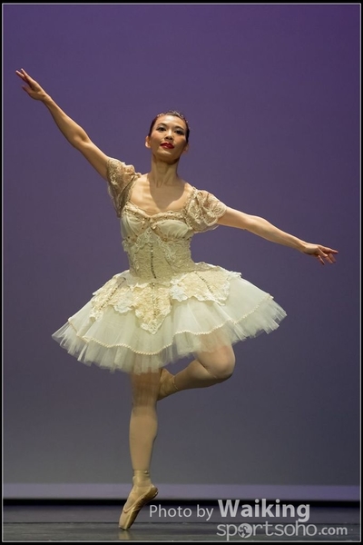 2016-10-02 Solo Dance 0828