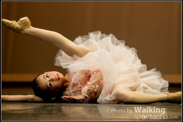 2016-10-02 Solo Dance 0835