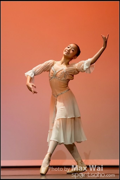 2016-10-02 Solo Dance 0398