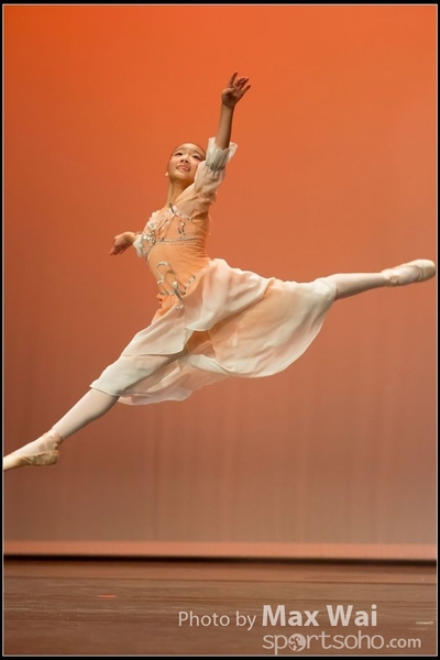 2016-10-02 Solo Dance 0400