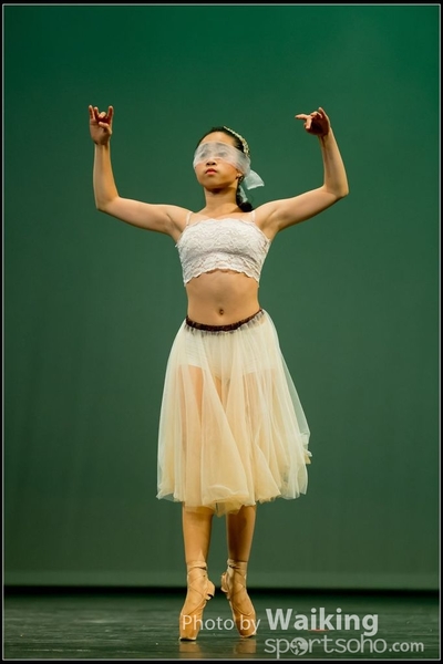 2016-10-02 Solo Dance 0863