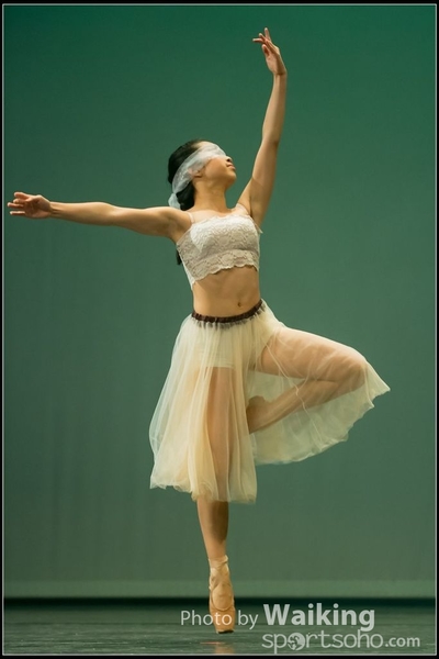 2016-10-02 Solo Dance 0865