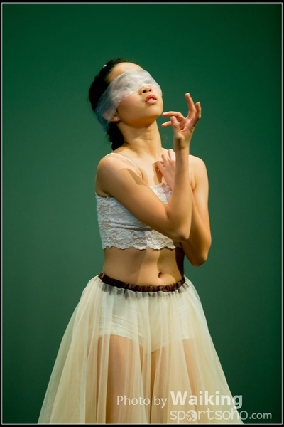 2016-10-02 Solo Dance 0873