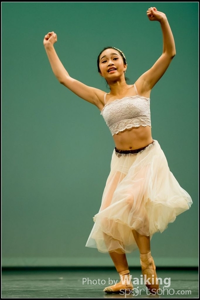 2016-10-02 Solo Dance 0879