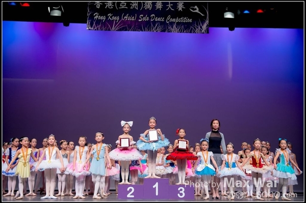 2016-10-02 Solo Dance 0448