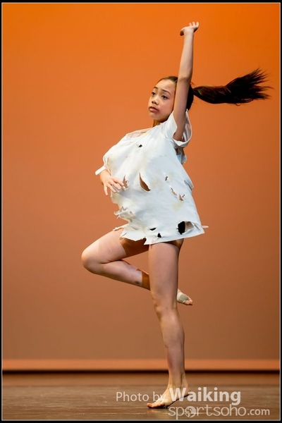 2016-10-02 Solo Dance 0914