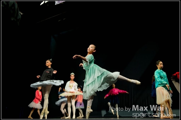 2016-10-02 Solo Dance 0458