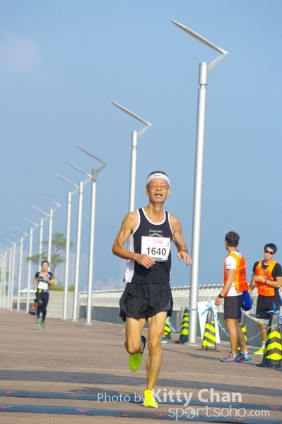 SG201044