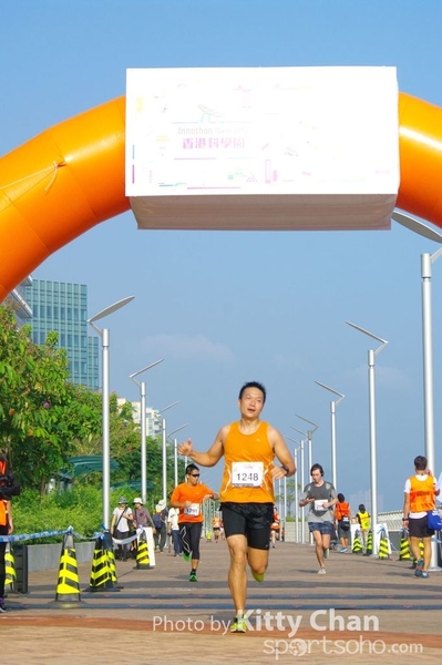 SG201100