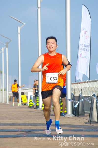 SG201102