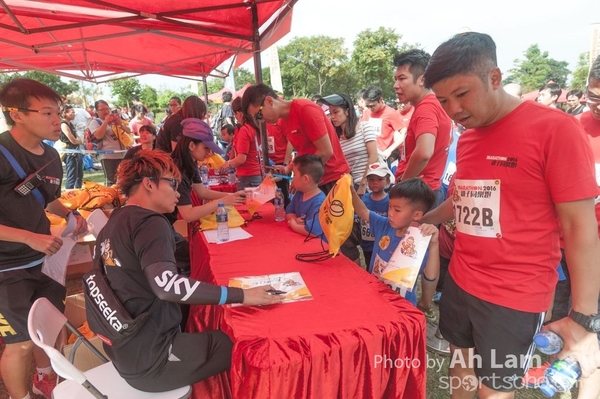 Marathon 2016 Family Run-235