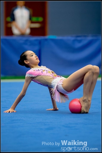 2016-11-20 Ball 0128
