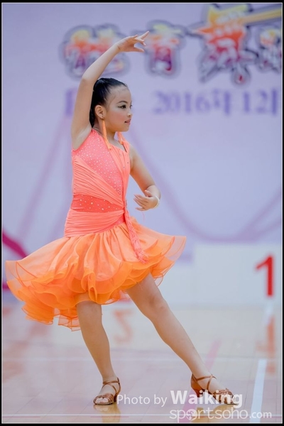 2016-12-04 Dance 0091