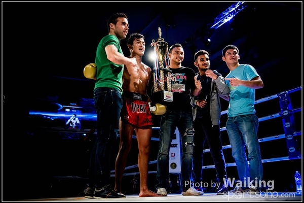 2016-12-16 Starz War 0203