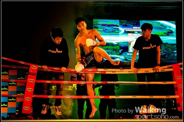 2016-12-16 Starz War 0271