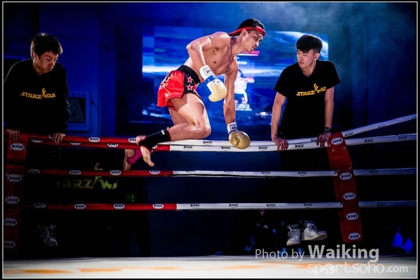 2016-12-16 Starz War 0354