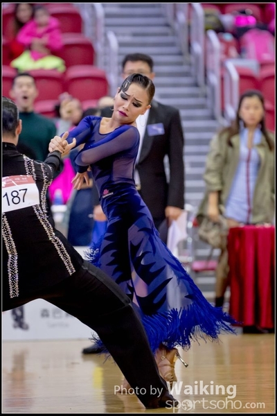 2016-12-24 Dance 1148