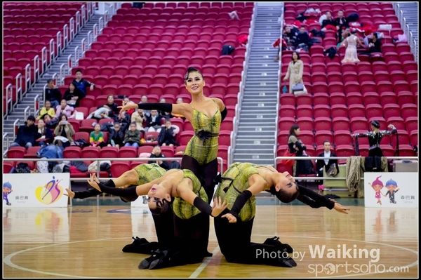 2016-12-24 Dance 1306